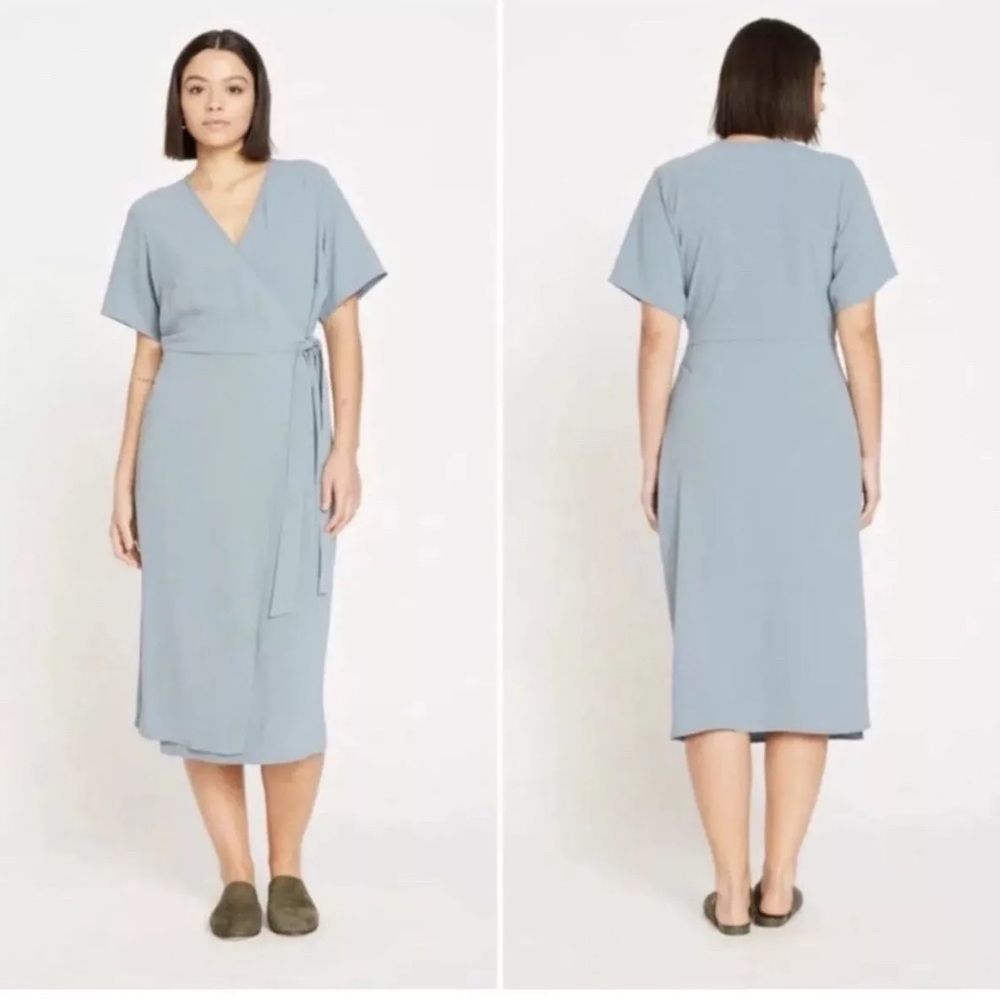 NWT Universal Standard Airy Crepe Wrap Dress